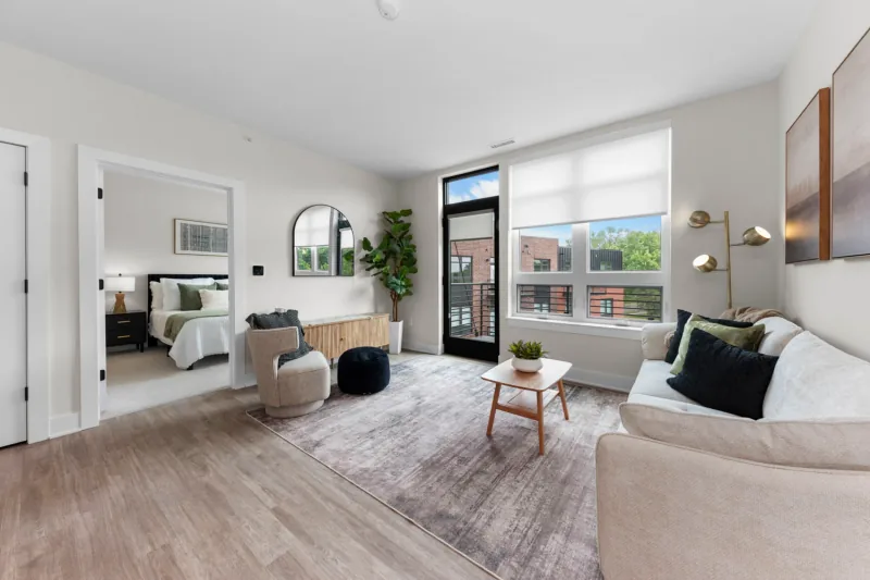 Pine apartment interior — photo 6
