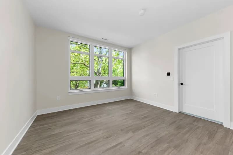 Tamarack apartment interior — photo 7